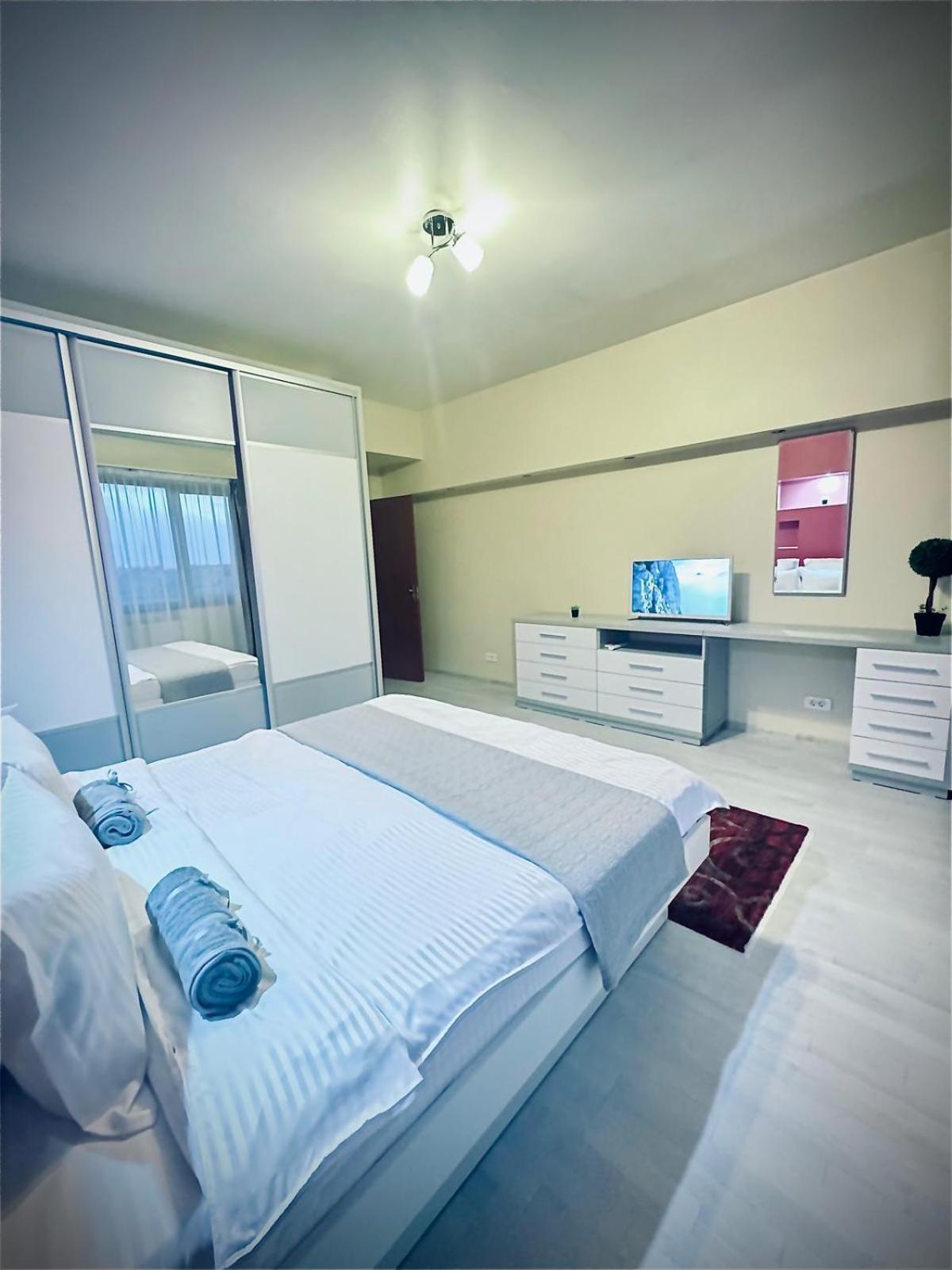 2 Rooms Urban Retreat Unirii Near City Center Букурещ Екстериор снимка