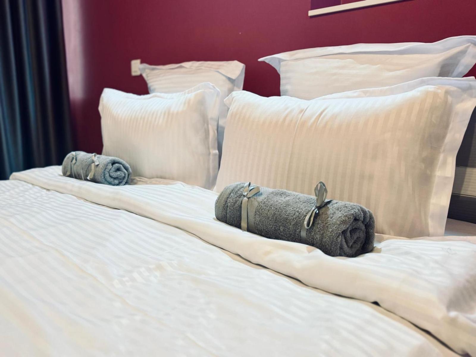 2 Rooms Urban Retreat Unirii Near City Center Букурещ Екстериор снимка