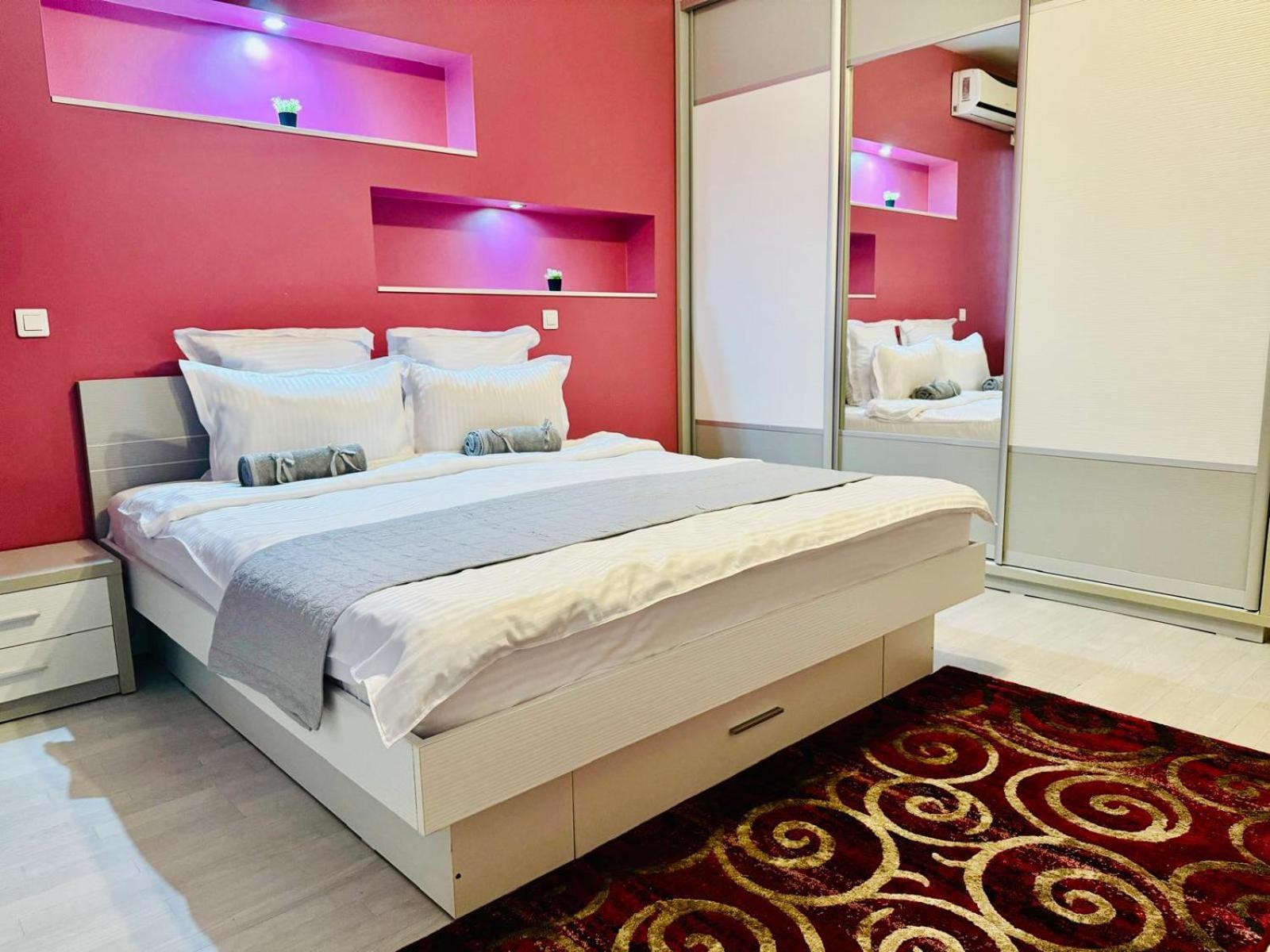 2 Rooms Urban Retreat Unirii Near City Center Букурещ Екстериор снимка